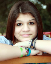 Alyssa - 12, F