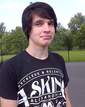 ROBERT - 16, M