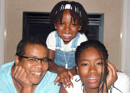 Traci Lewis and her daughters