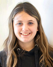 Jada - 14, F