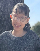 Vanessa - 11, F