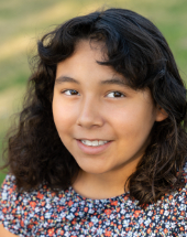 Ariana - 11, F