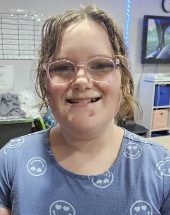 Christina - 12, F