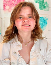 Rachel - 17, F