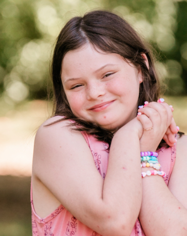 Nevaeh - 11, F