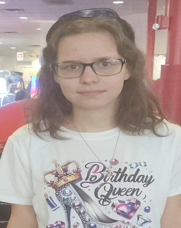 Destiney - 15, F