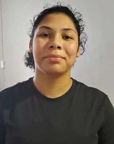 Jada - 17, F