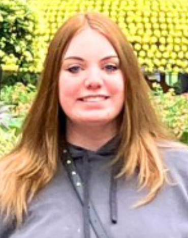 Leah - 19, F
