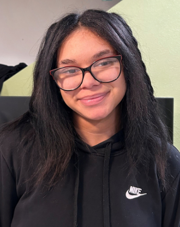 Twyla - 15, F