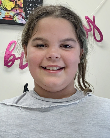 Izabella - 9, F