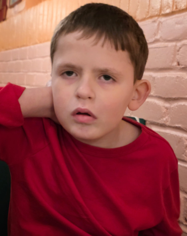 Noah - 9, M