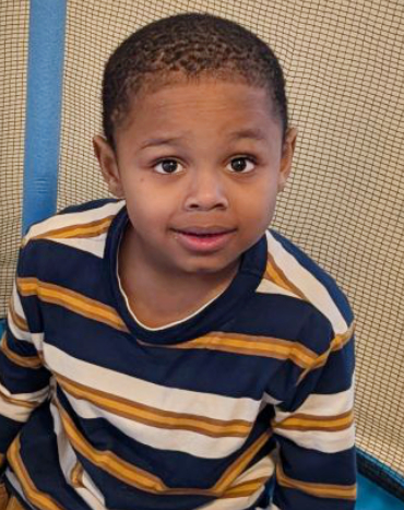 Deandre - 6, M