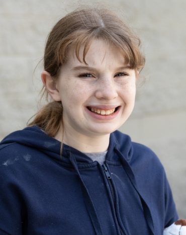 Anna - 14, F