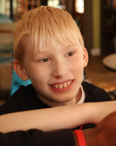 JUSTIN - 9, M