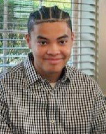 Jonathan - 17, M