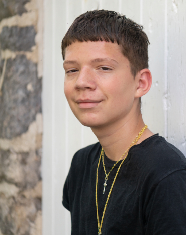 Devon - 16, M