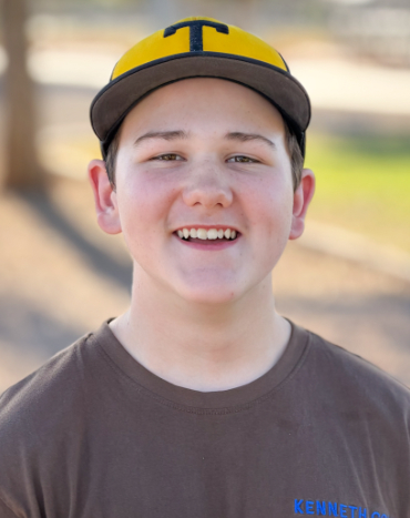 Greyson - 14, M
