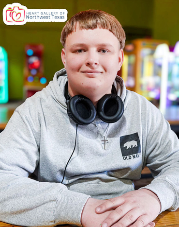 Bobby - 16, M