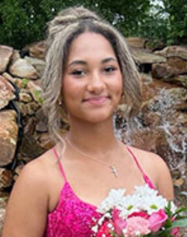 Jazlyn - 15, F