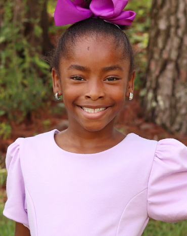Alayna - 7, F