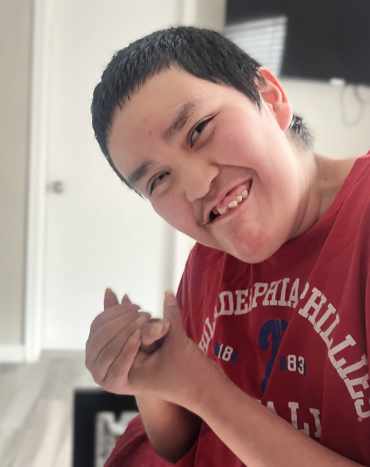 Travis - 17, M