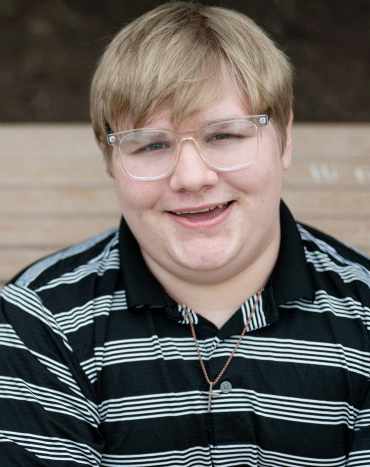 Kevin - 16, M