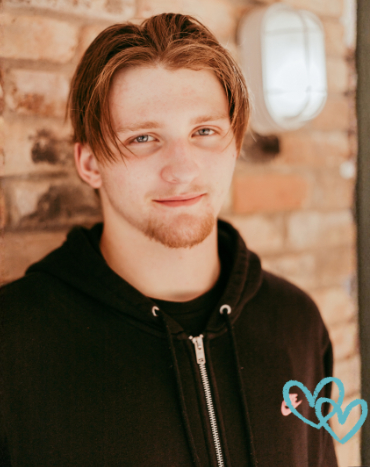 Gage - 16, M