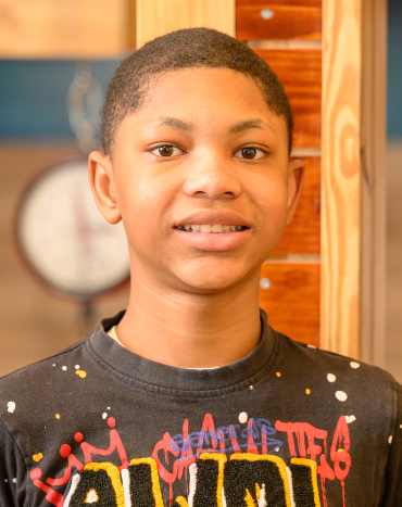 Lance - 15, M