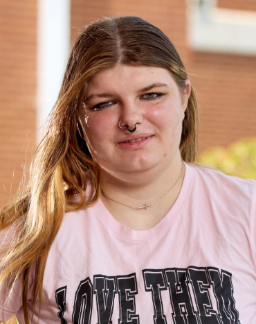 Nevaeh - 17, F